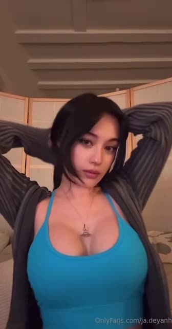 Video 869933 from JadeyAnh | vylerria