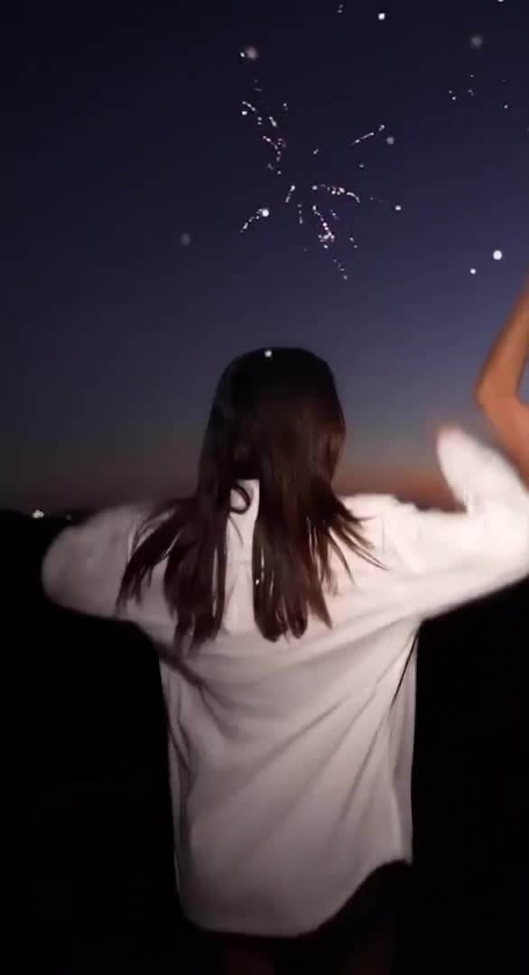 Video 870413 from Andrea Botez (leaks = ban)