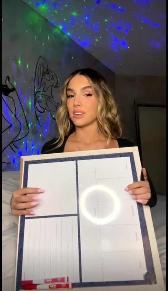 Video 870789 from Lyna Perez