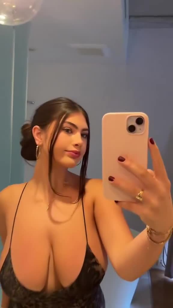 Video 870817 from Colleen Sheehan