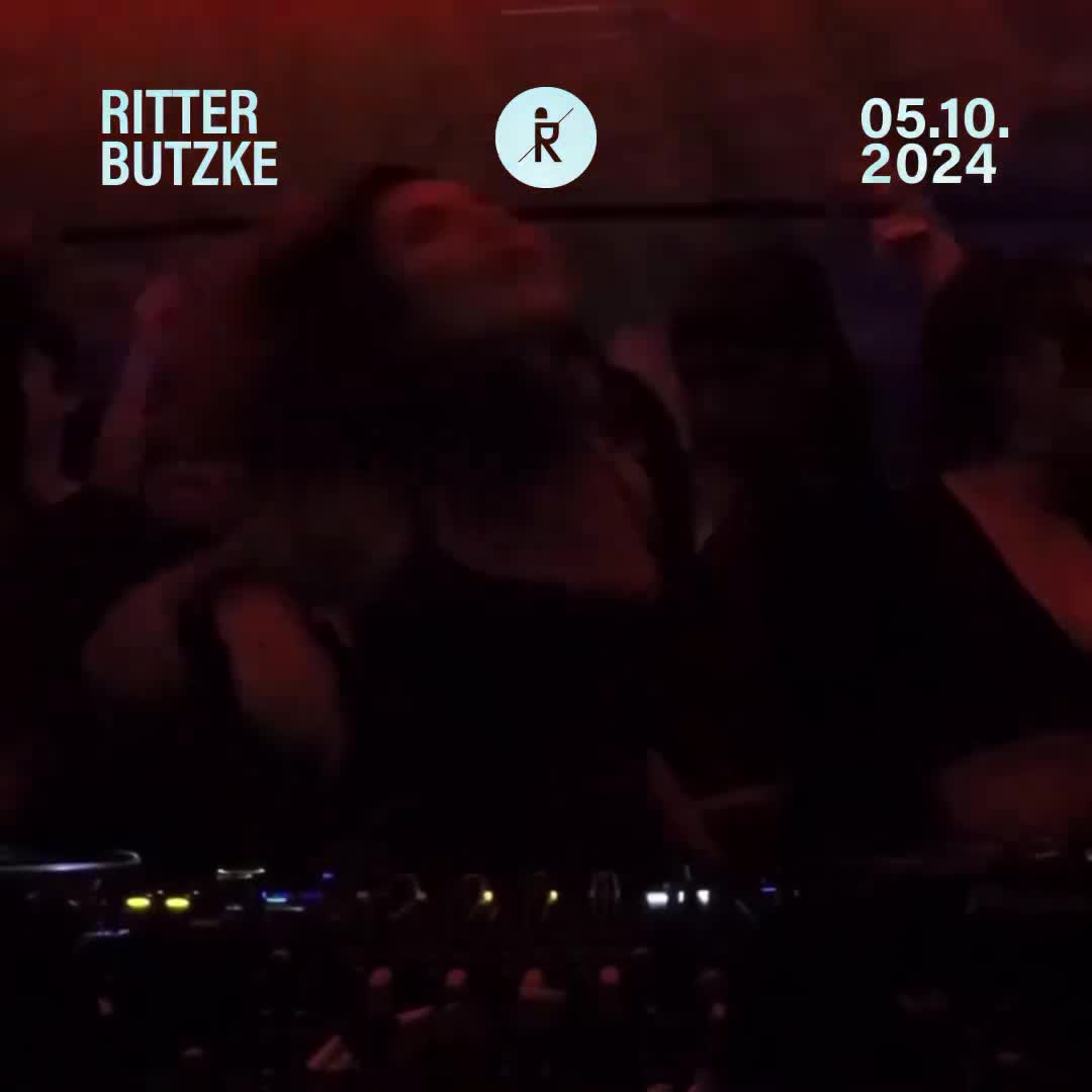 Video 871081 from Andrea Botez (leaks = ban)