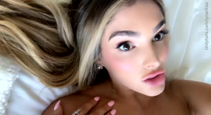 Video 871482 from Lyna Perez