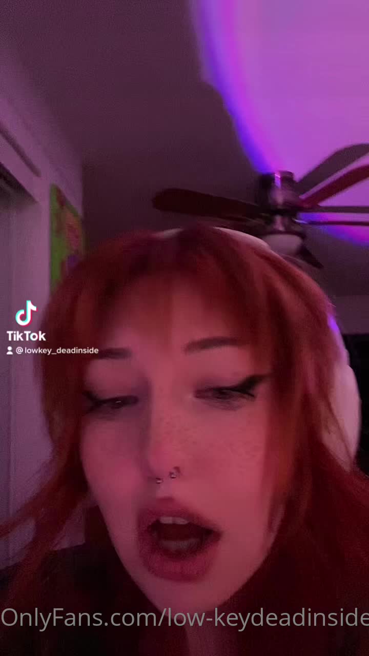 Video 871691 from Low-keydeadinside | lowkeydeadinside