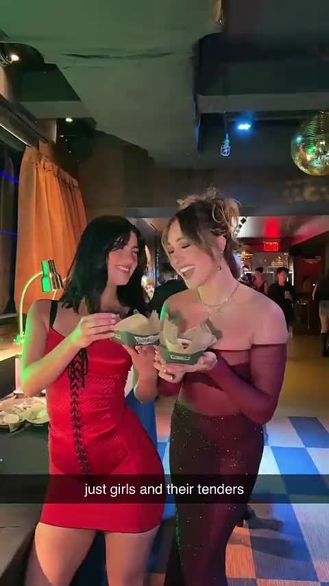 Video 871905 from Charli D'Amelio / Charli Damelio