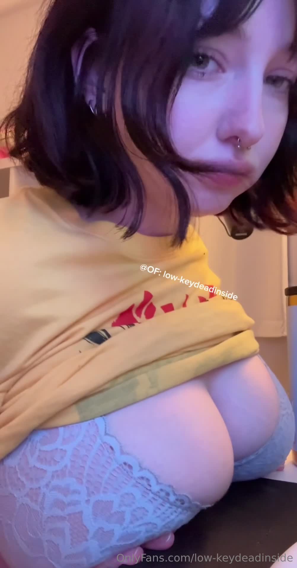 Video 872547 from Low-keydeadinside | lowkeydeadinside