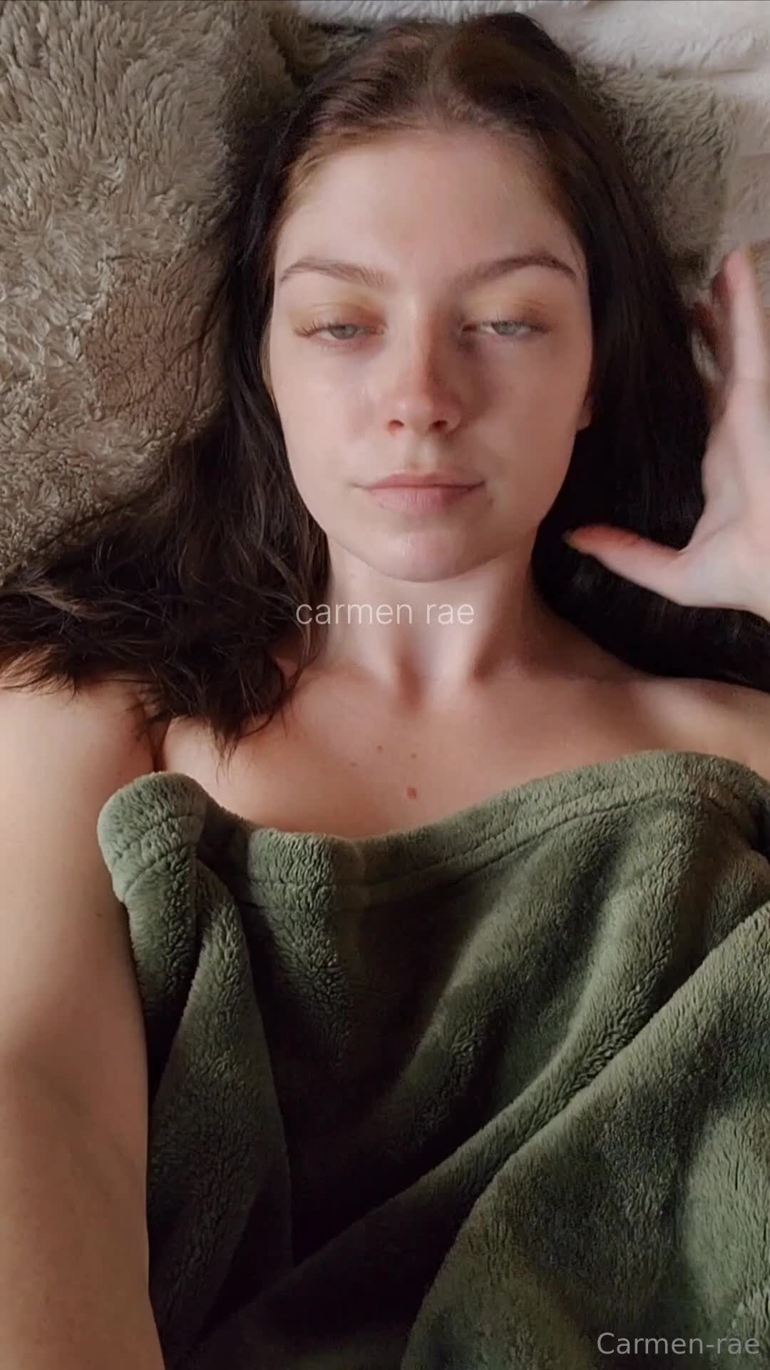 Video 872624 from Makoshake / Carmen Rae