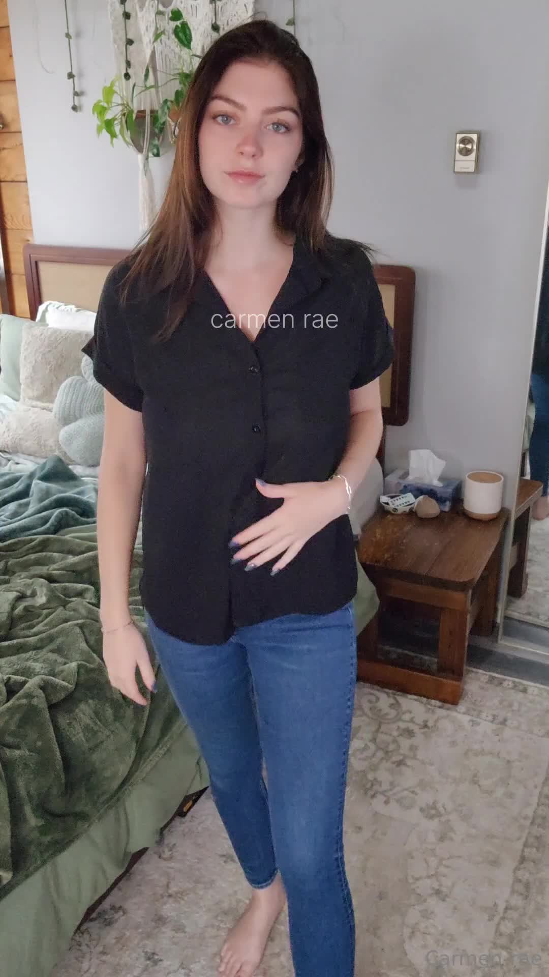 Video 872717 from Makoshake / Carmen Rae