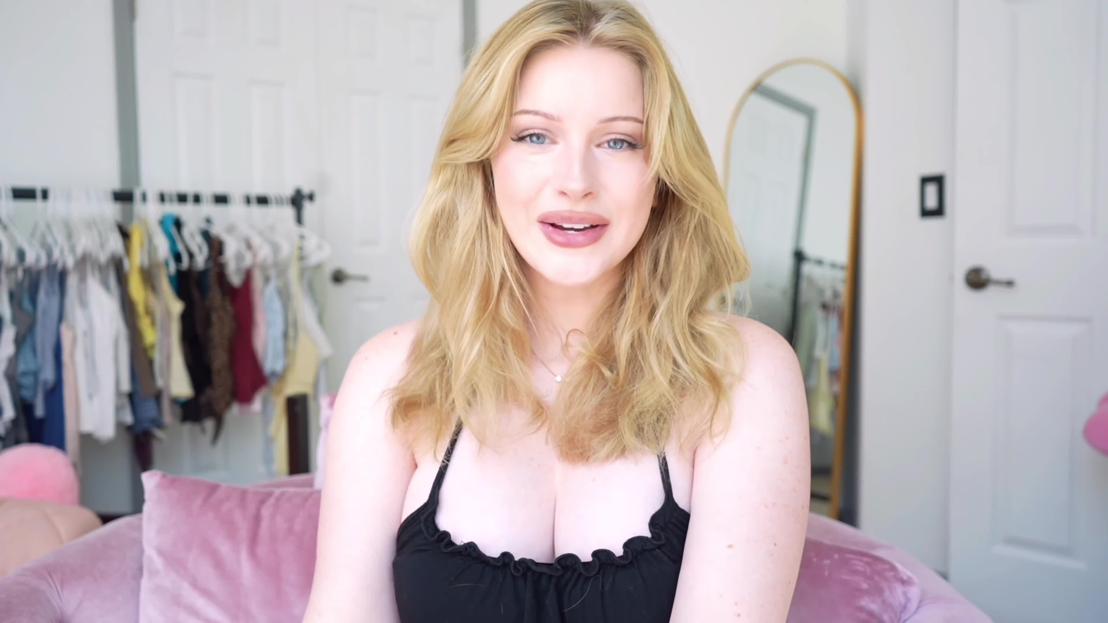 Video 873004 from MSFIIIRE | Emily Taylor | lilly_bloomes | lillyblooms