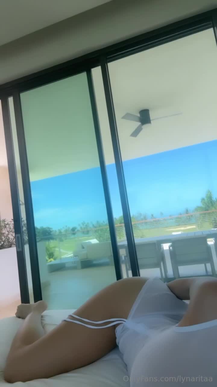 Video 873265 from Lyna Perez