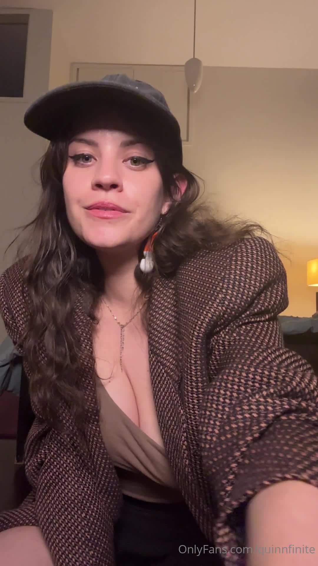 Video 873927 from Quinn Finite / Charlee