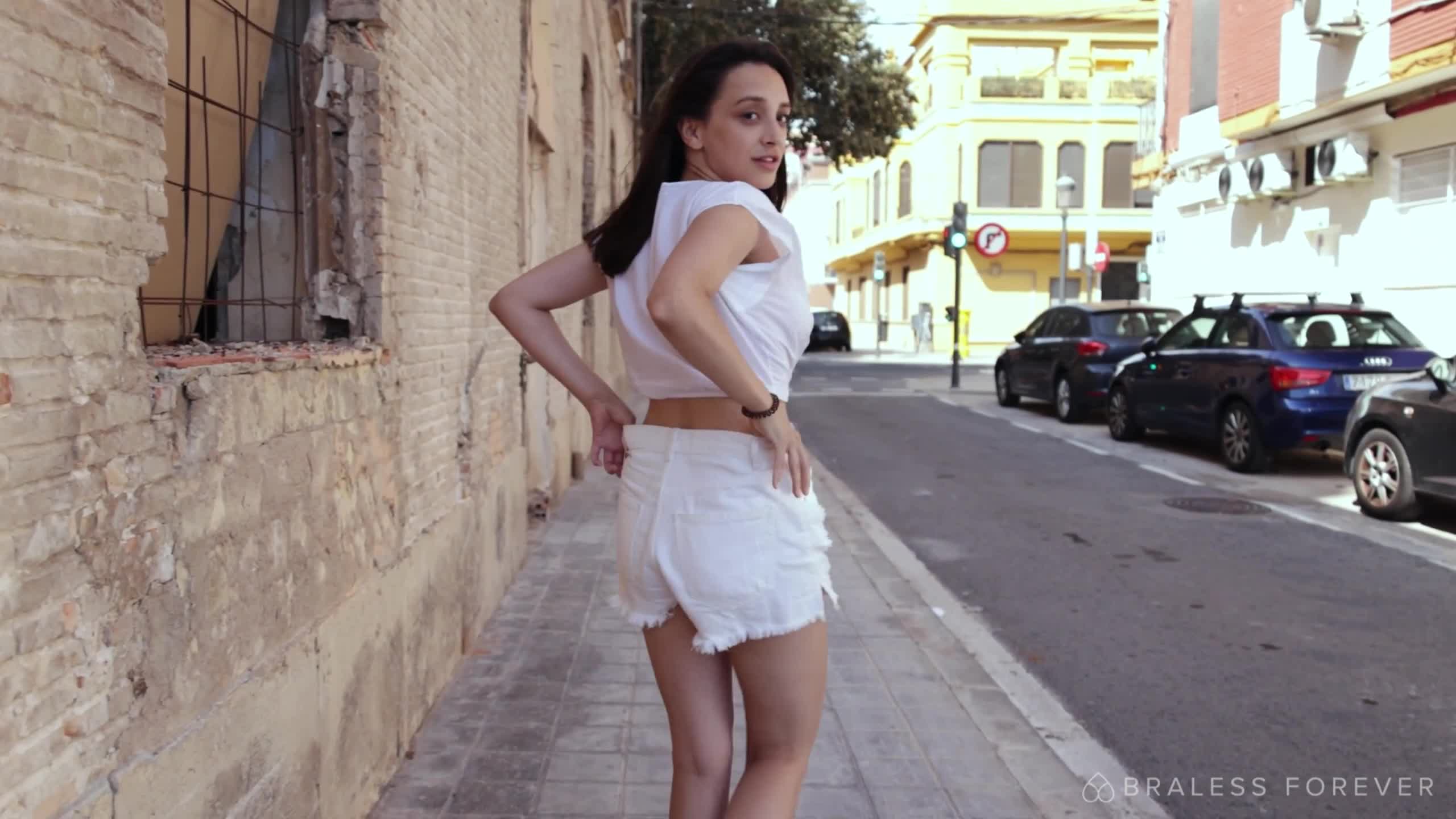 Video 874551 from Bitchinbubba / bralessforever