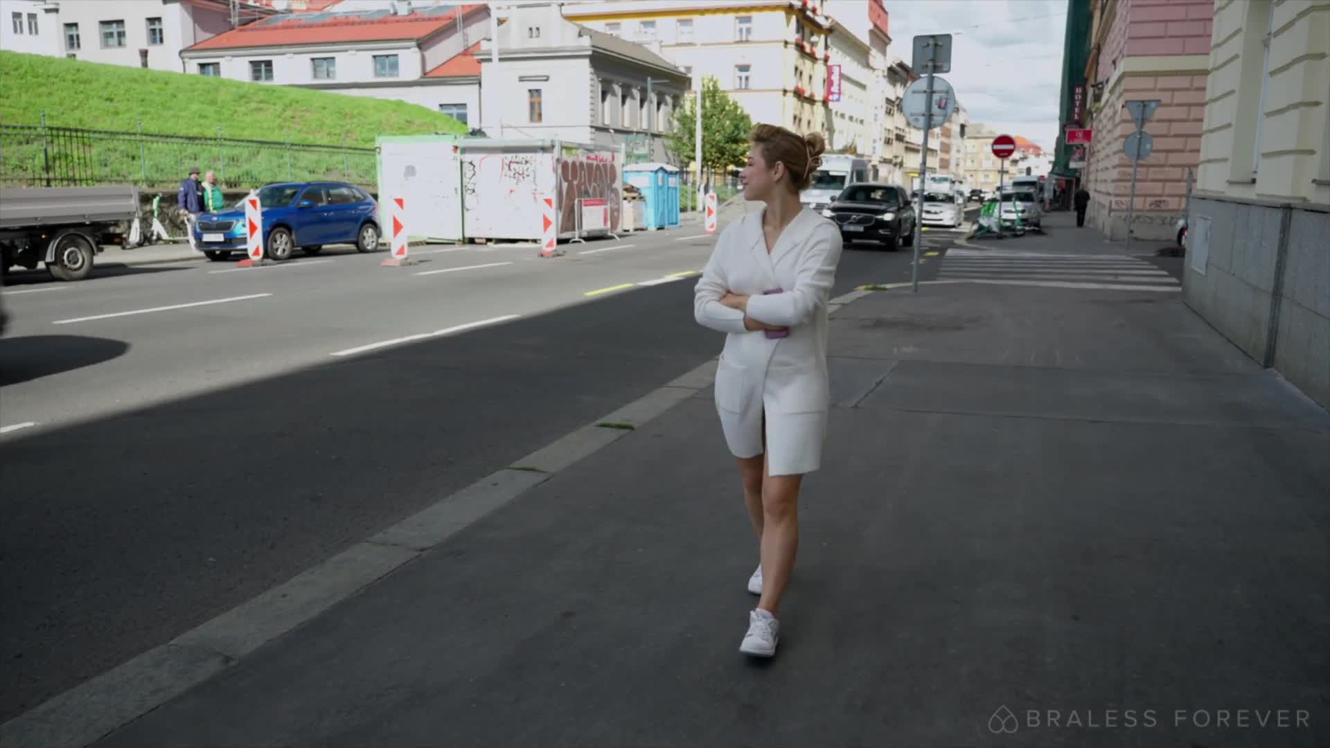 Video 874846 from Bitchinbubba / bralessforever