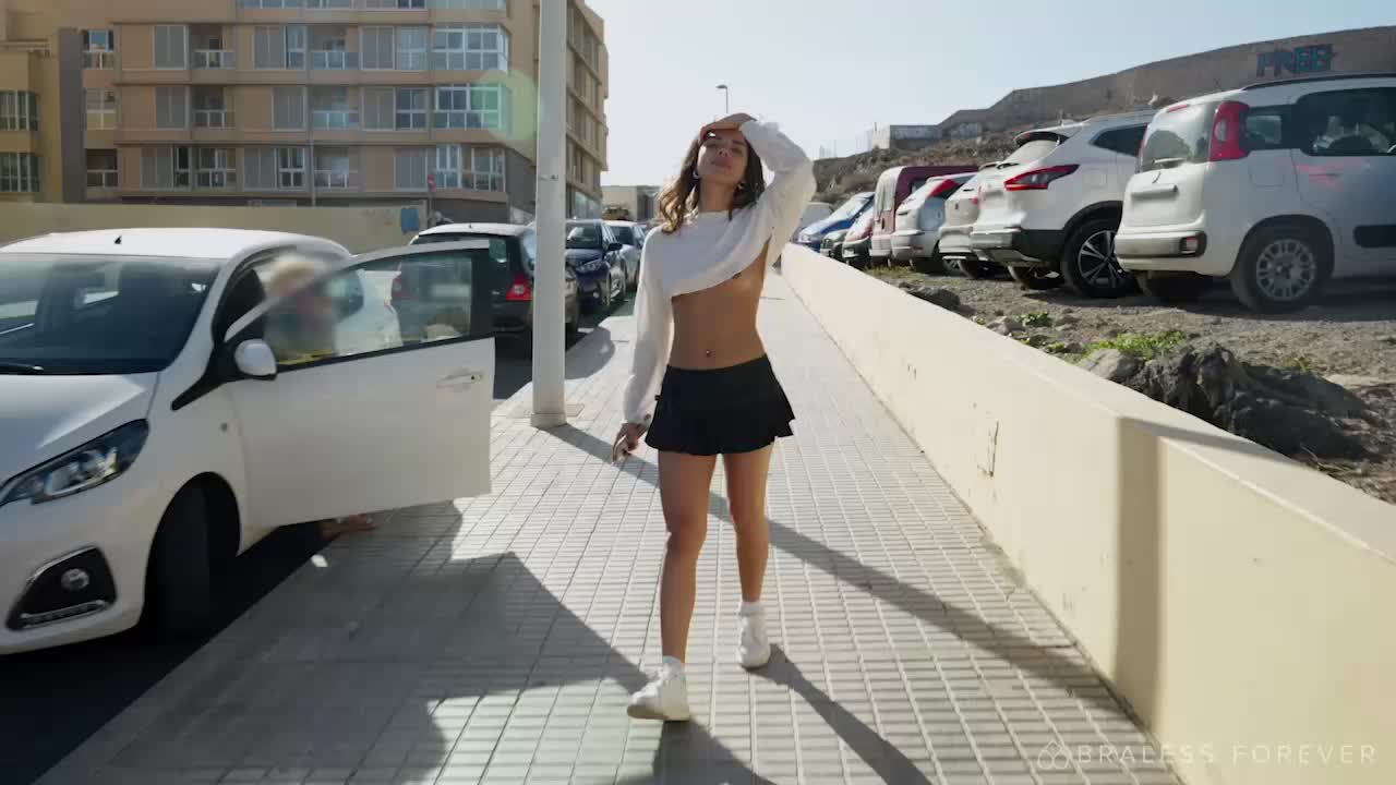 Video 875034 from Bitchinbubba / bralessforever