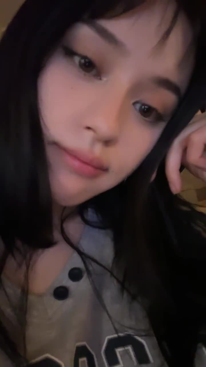 Video 876638 from JadeyAnh | vylerria