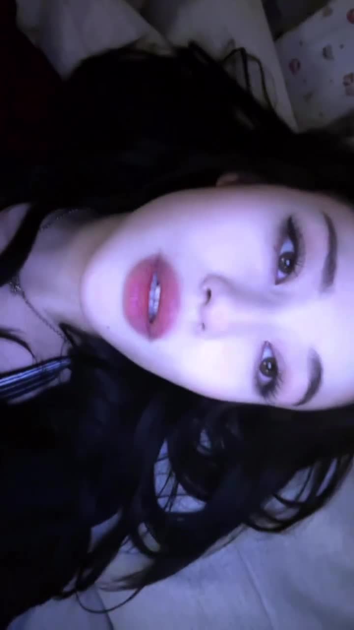 Video 877054 from JadeyAnh | vylerria