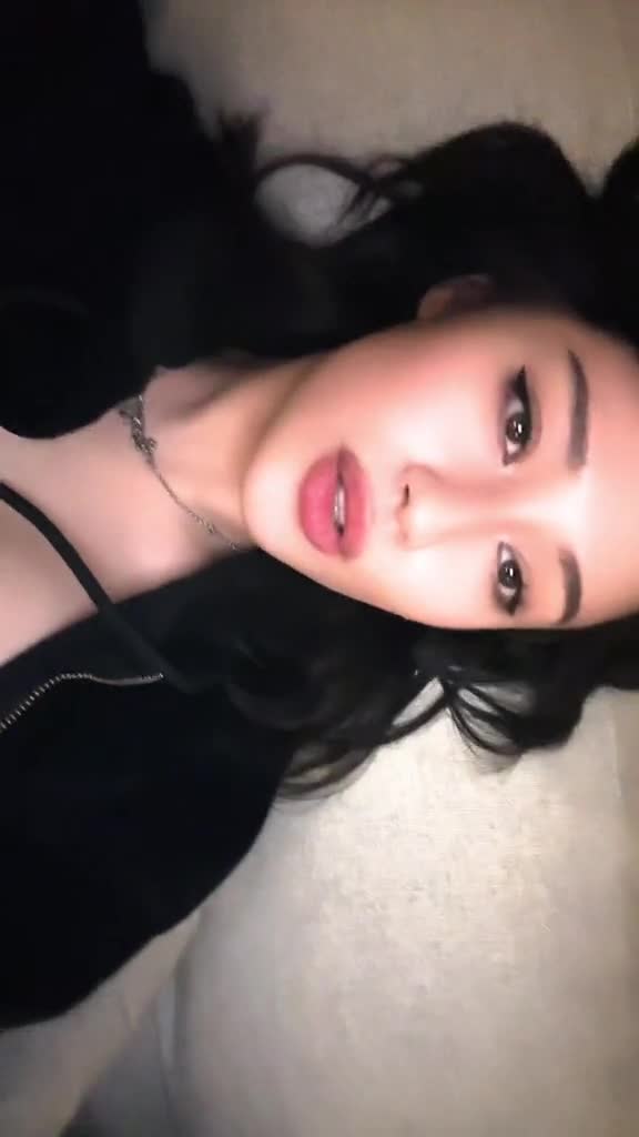 Video 877059 from JadeyAnh | vylerria
