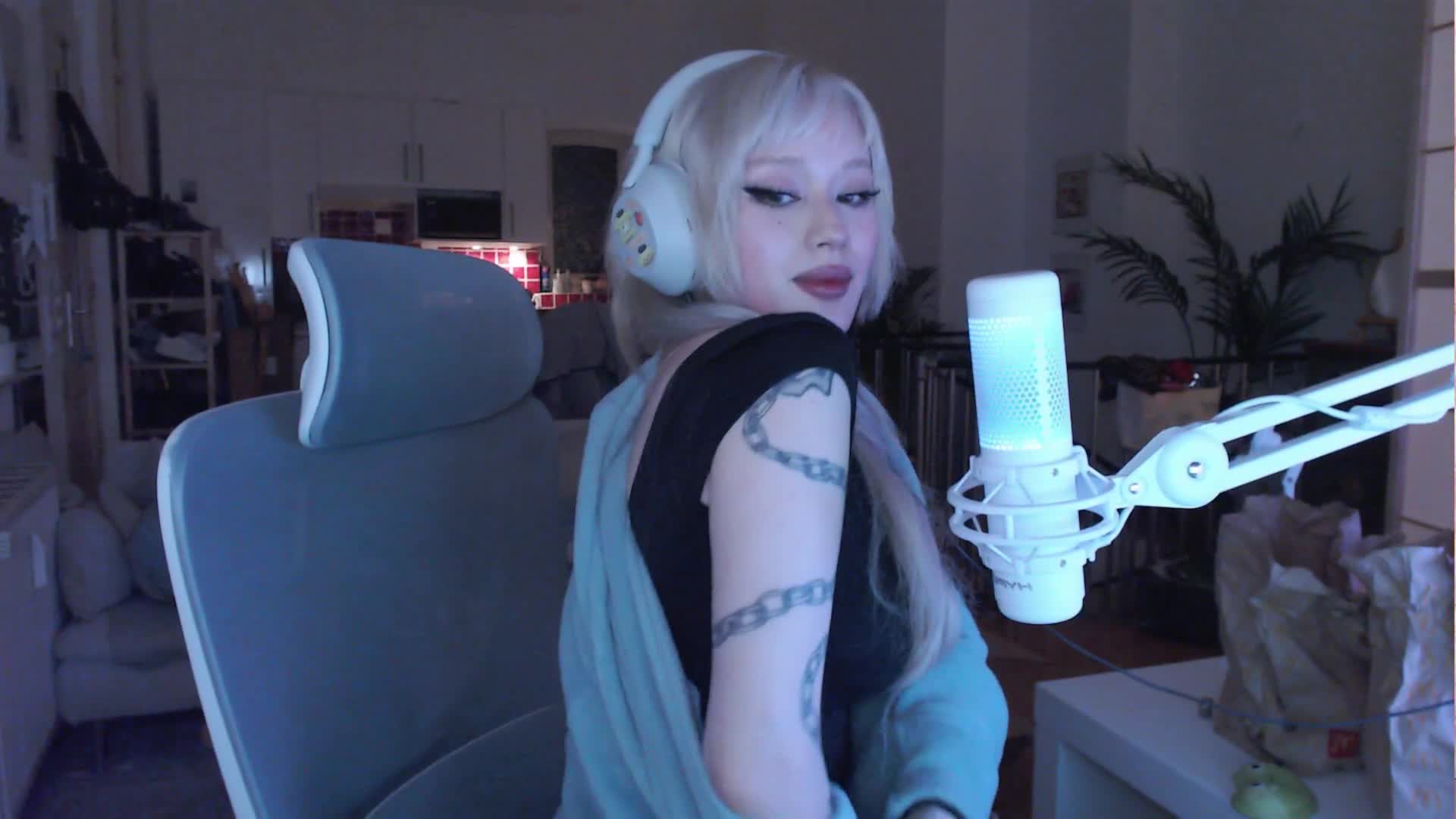 Video 877144 from JadeyAnh | vylerria