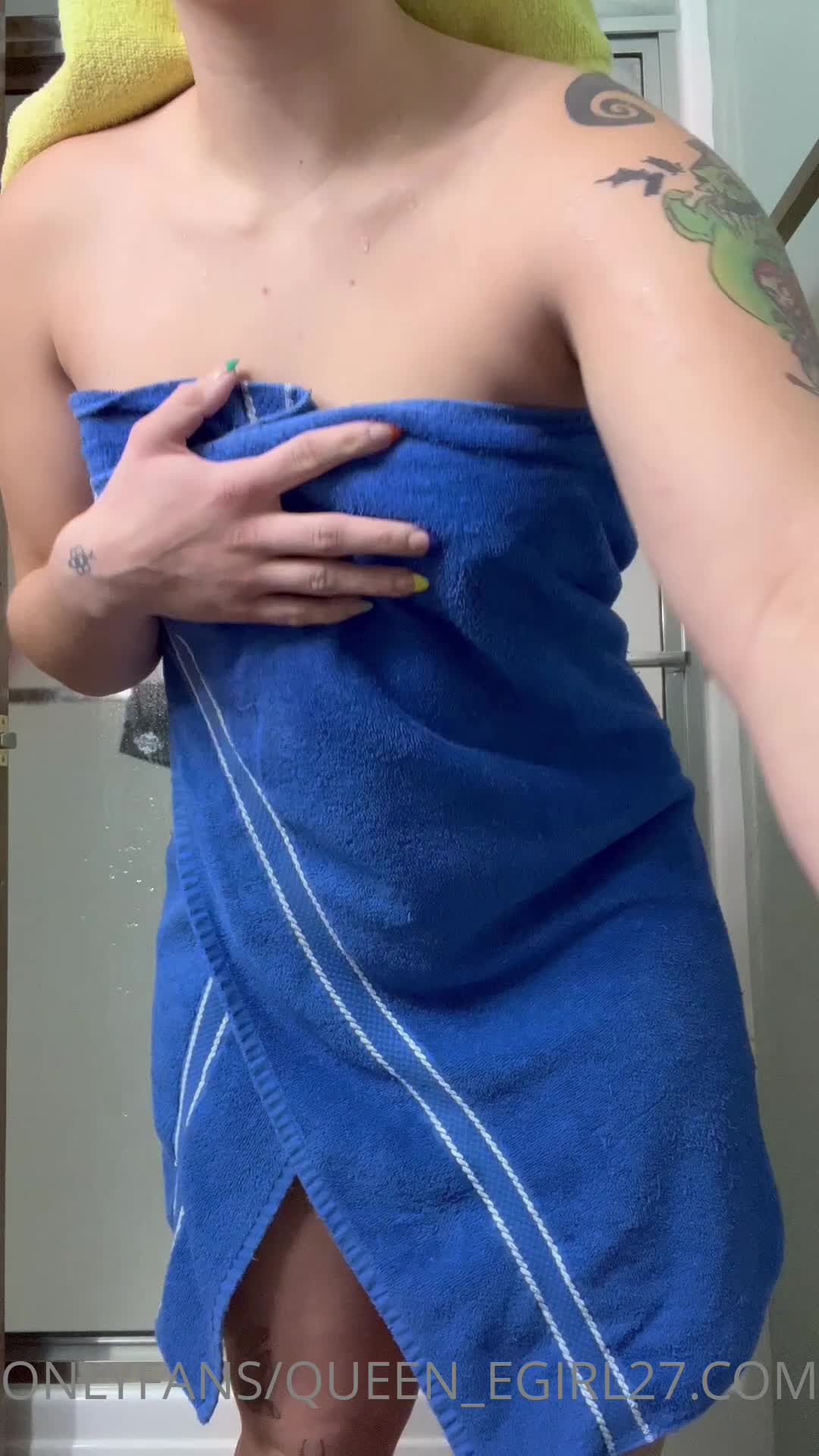 Video 877452 from Queen_D / queen_egirl27