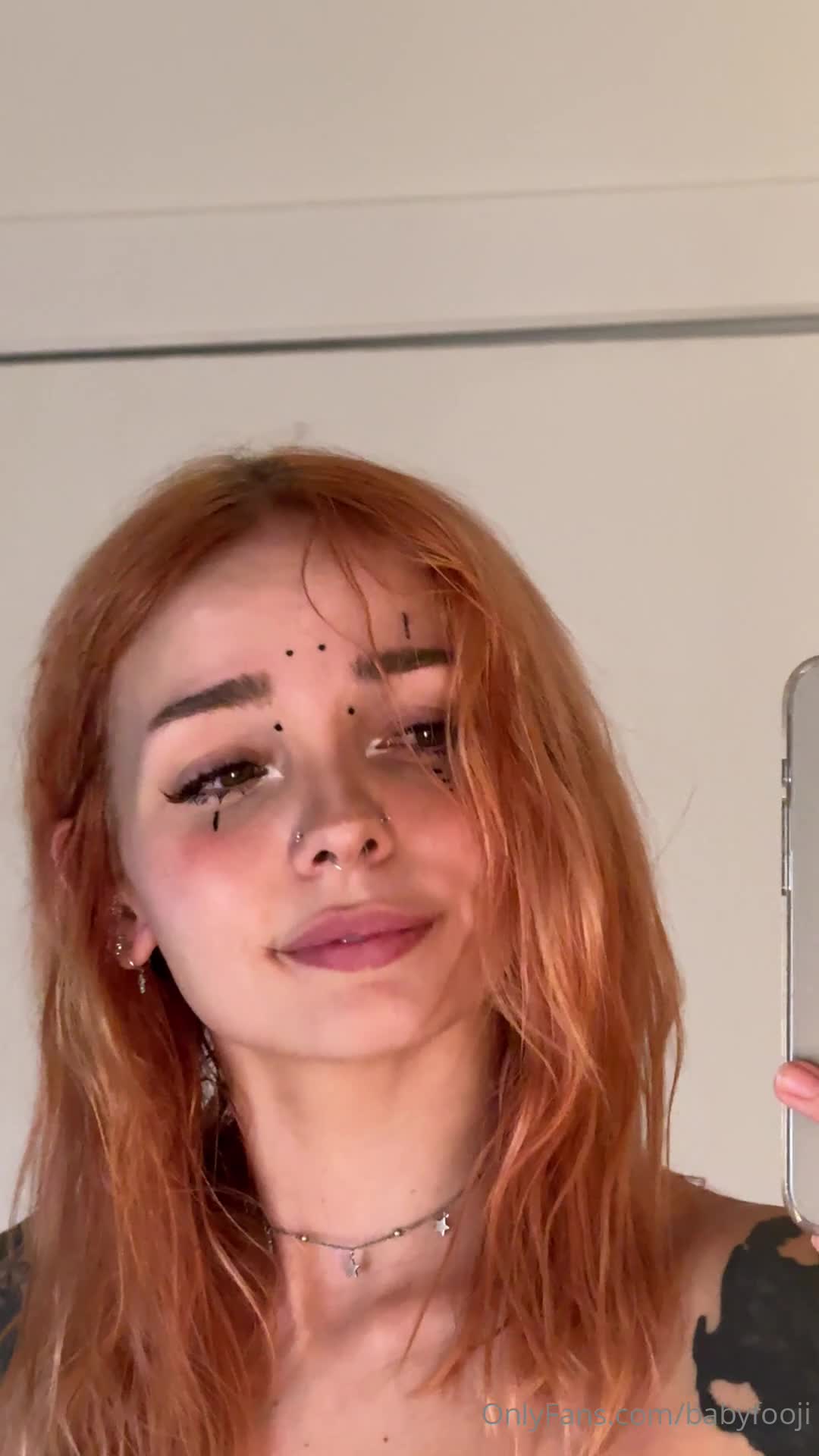 Video 877675 from babyfooji / peachtot