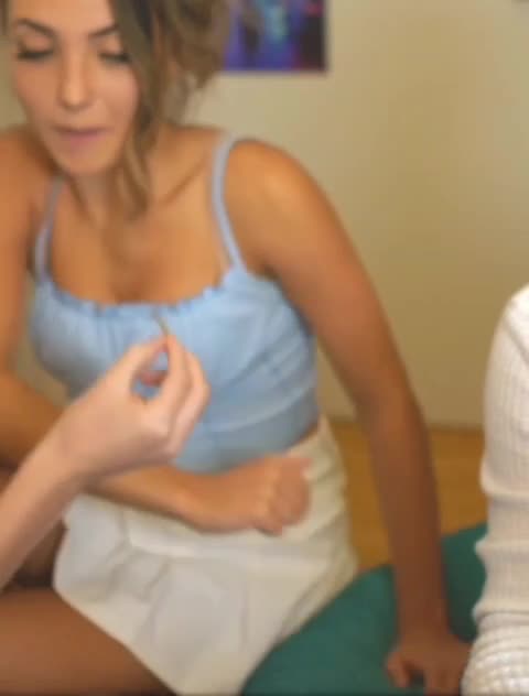 Video 877864 from Andrea Botez (leaks = ban)