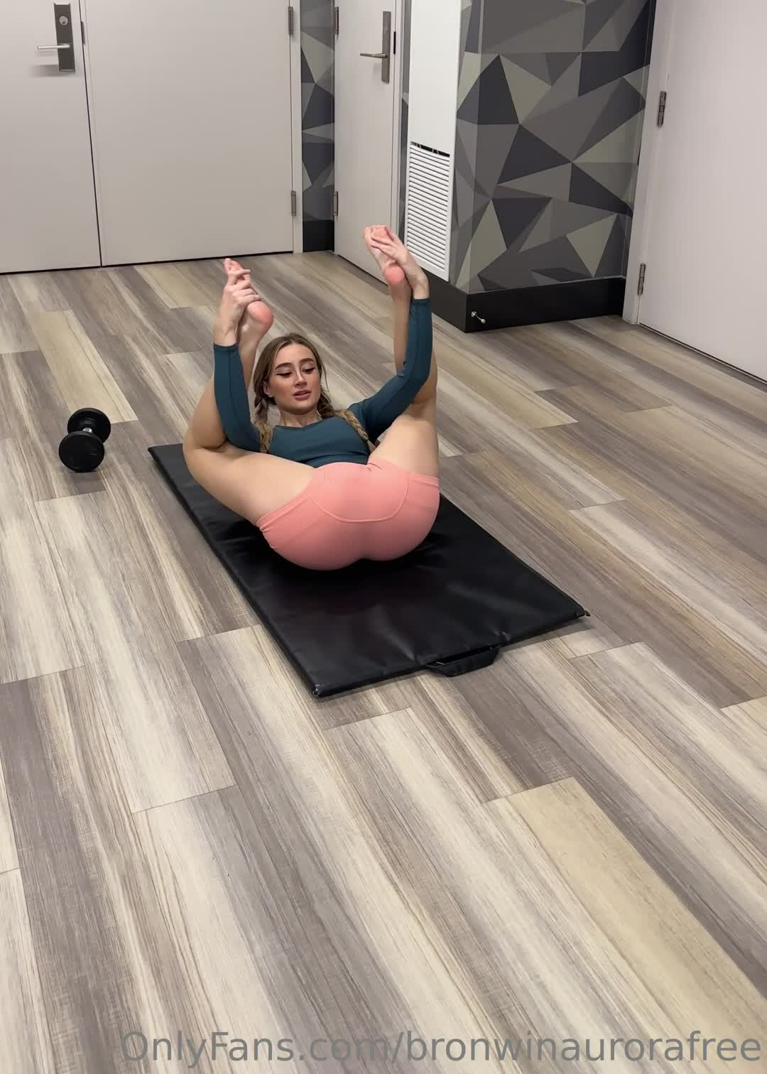 Video 878306 from Bronwin