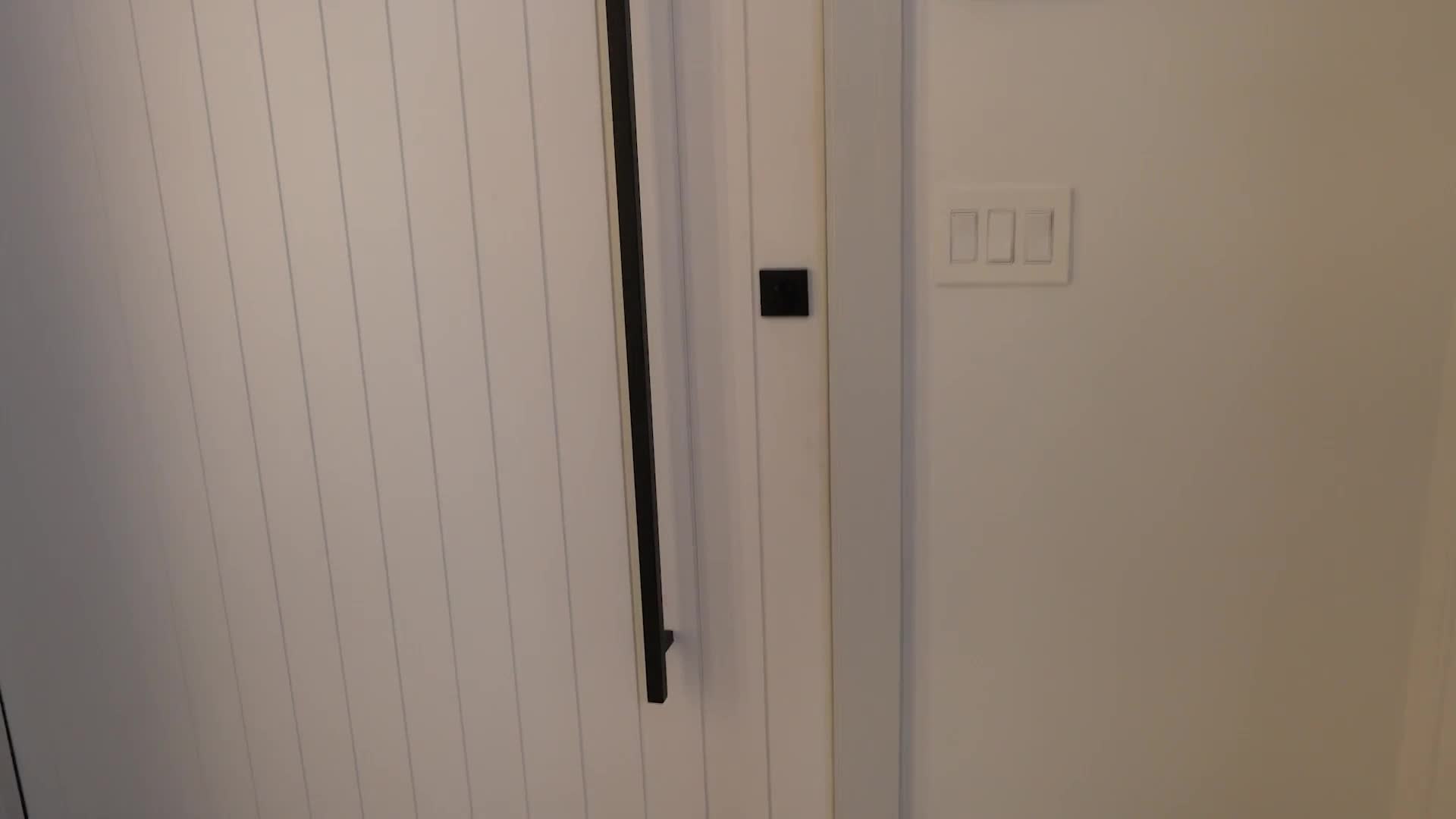 Video 878587 from Elly Clutch / PeachGoneWild