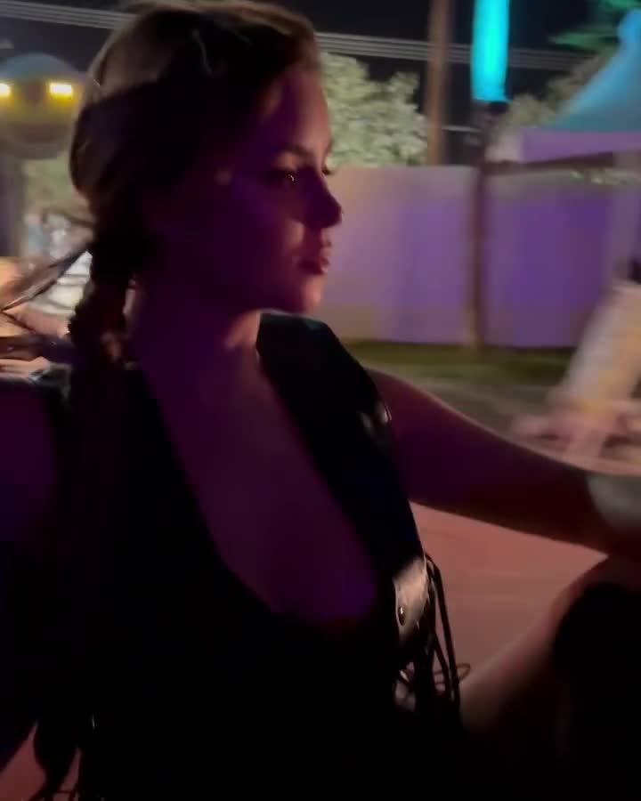 Video 878642 from Demi Rose Mawby