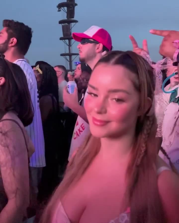 Video 878654 from Demi Rose Mawby