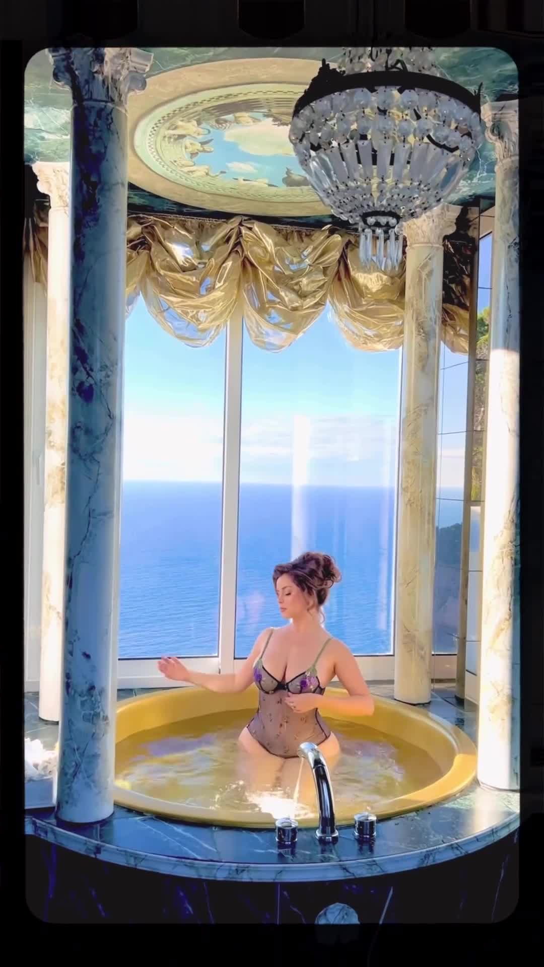 Video 878771 from Demi Rose Mawby