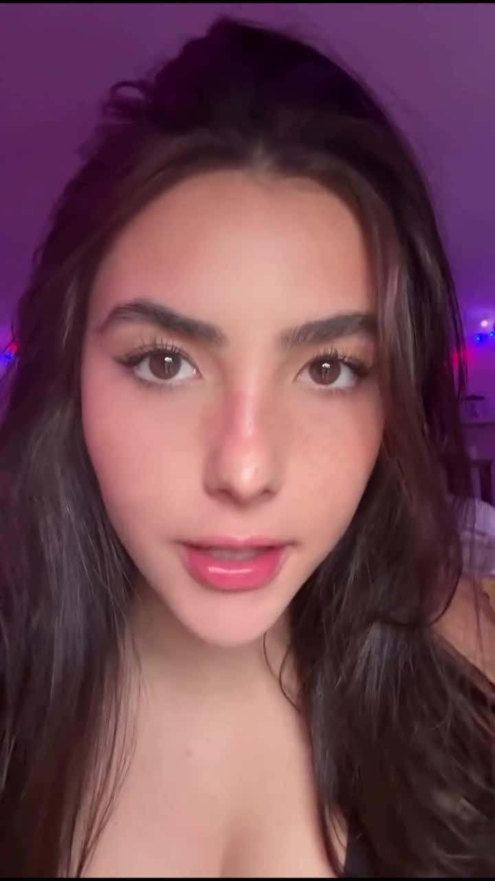 Video 878856 from Andrea Botez (leaks = ban)