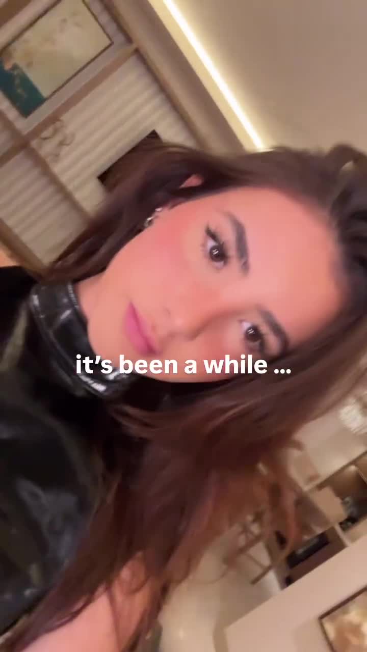 Video 879150 from Andrea Botez (leaks = ban)