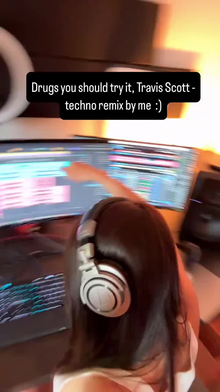 Video 879179 from Andrea Botez (leaks = ban)
