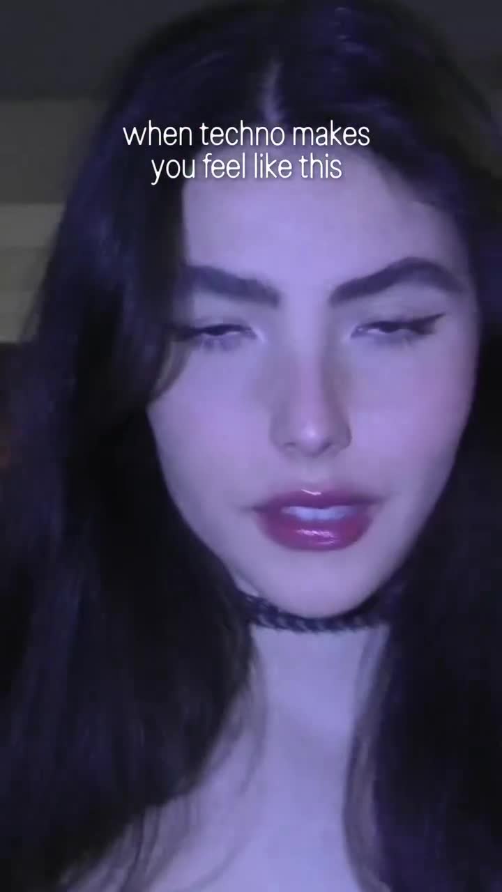 Video 879329 from Andrea Botez (leaks = ban)