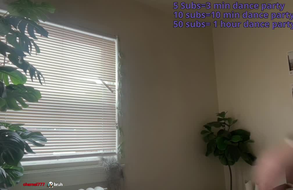 Video 879567 from Hotblockchain / Emily Cocea / cryptobaddie1