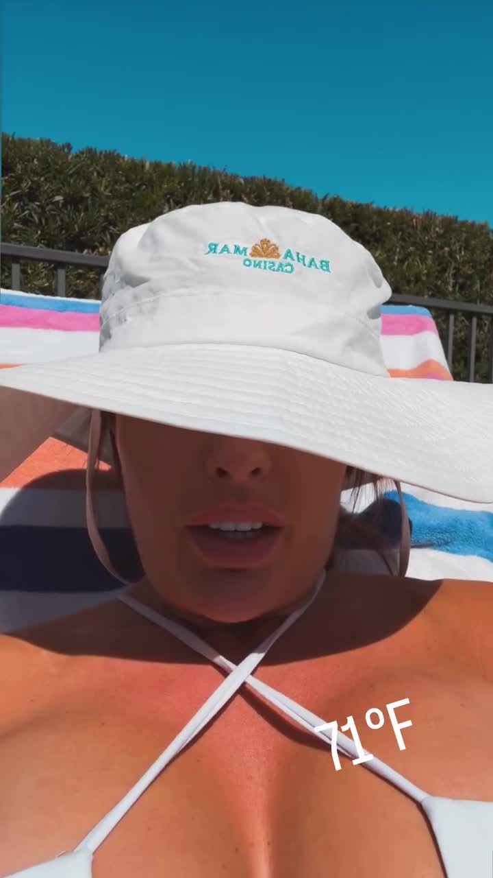 Video 879632 from Mandy Sacs | Mandy Rose