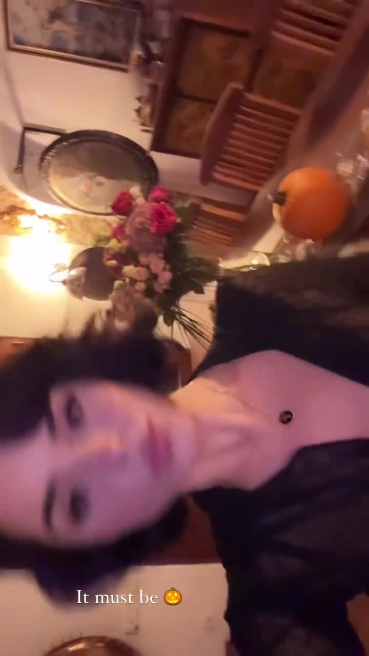 Video 879858 from Demi Rose Mawby