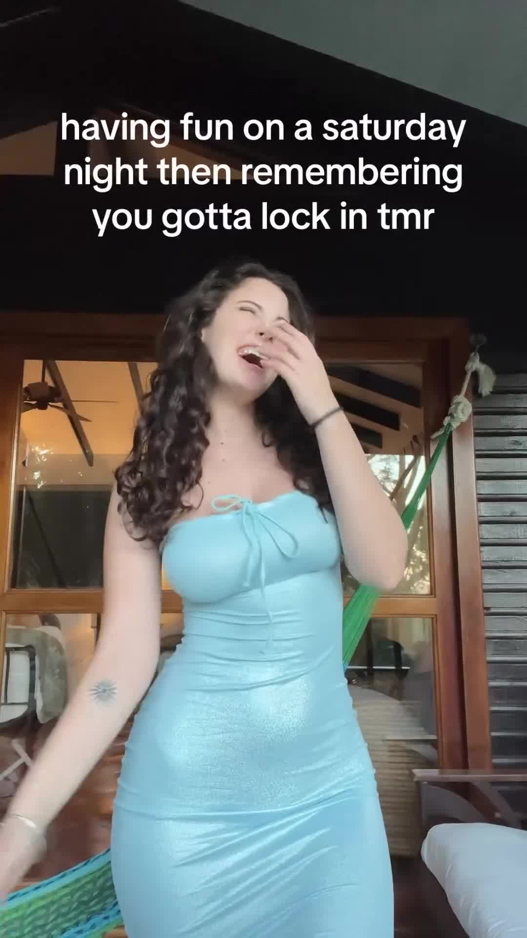 Video 879955 from Hotblockchain / Emily Cocea / cryptobaddie1