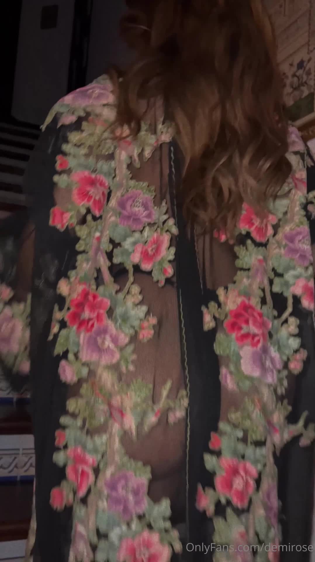 Video 880513 from Demi Rose Mawby