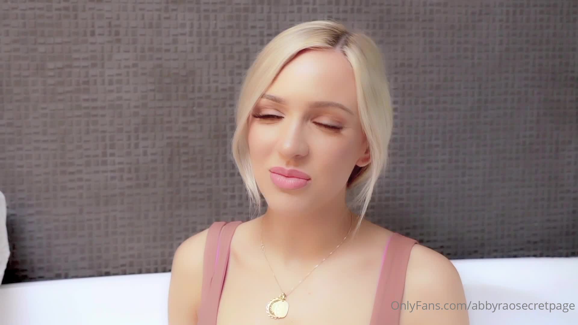 Video 881139 from Stefanie Knight / Gurzanski / stefbabyg