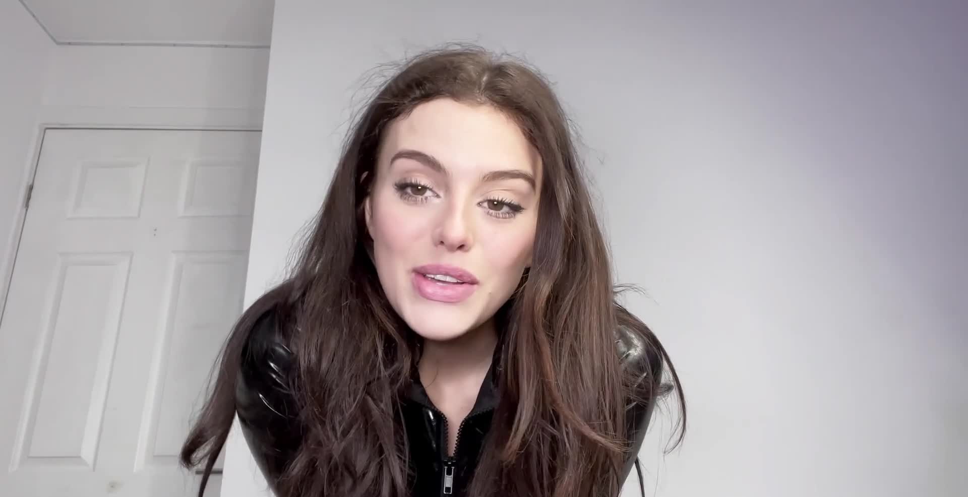 Video 881637 from Emily Black - Emblack