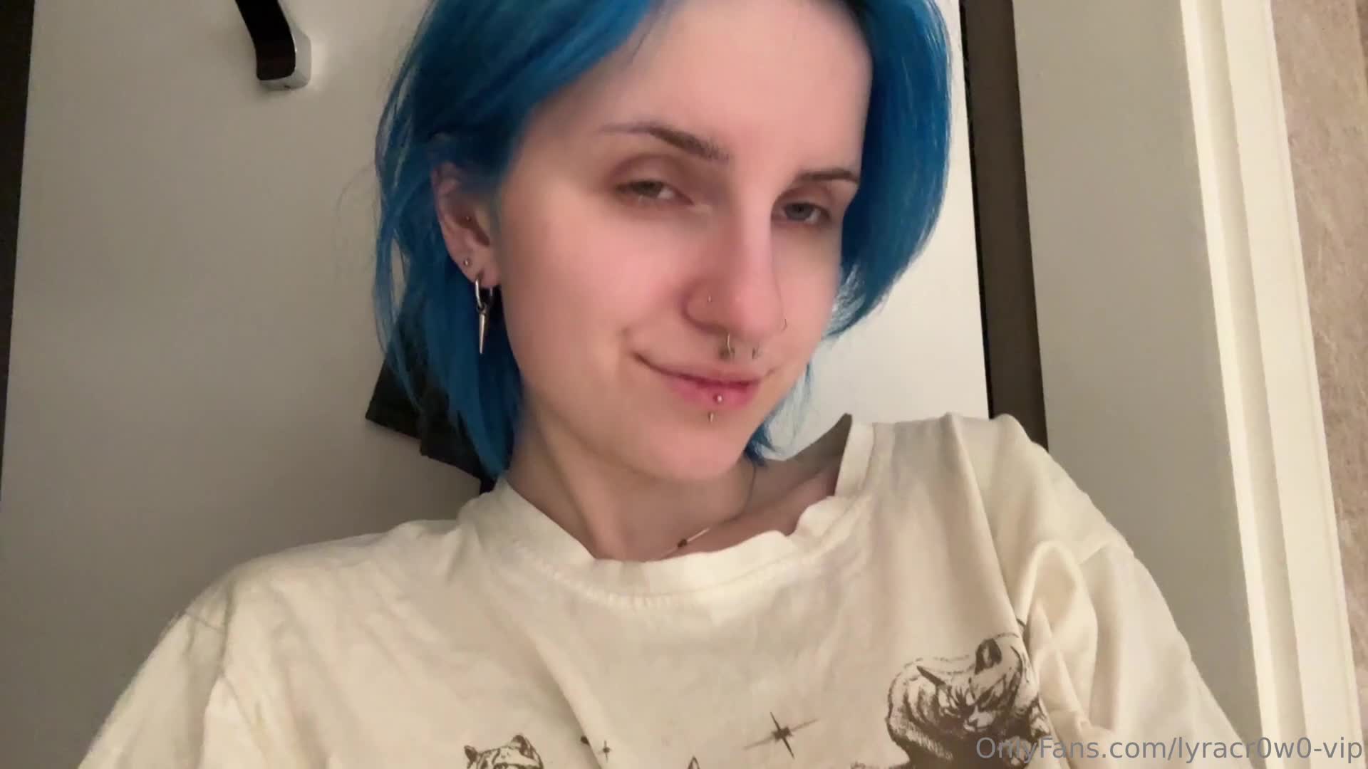 Video 881793 from Lyra Crow | lyracr0w0