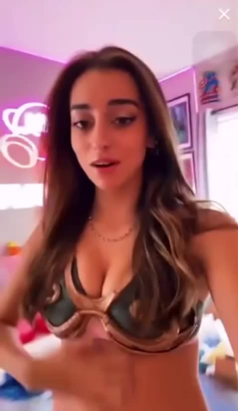 Video 882134 from Lea Martinez / slayeas