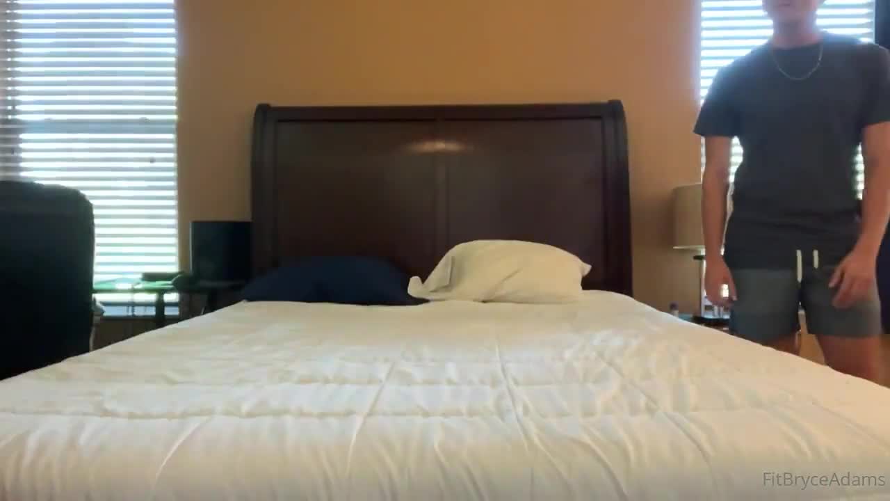 Video 882373 from Bryce Adams / fitbryceadams