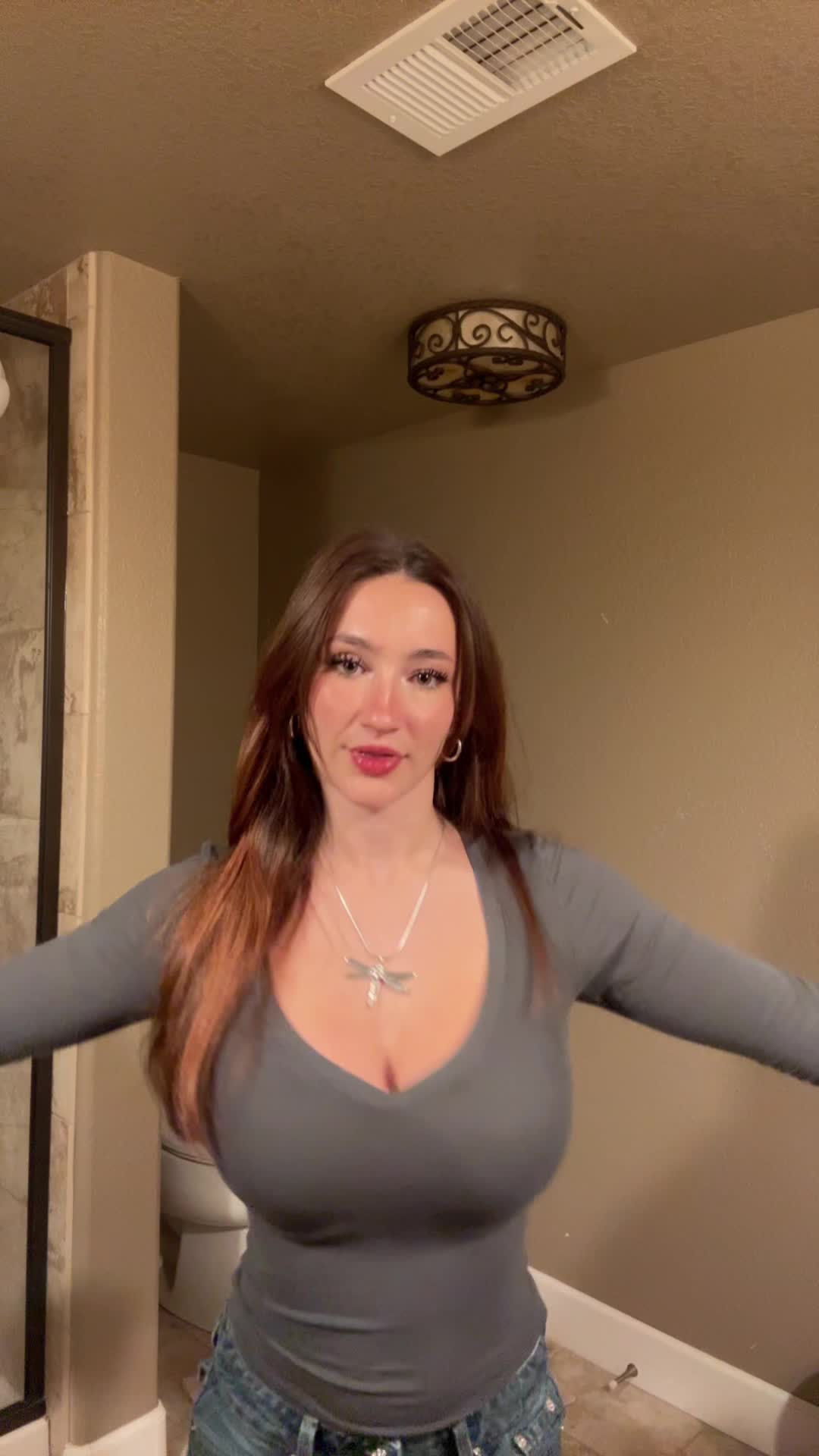 Video 882514 from Nnevelpappermann | Devon Shae