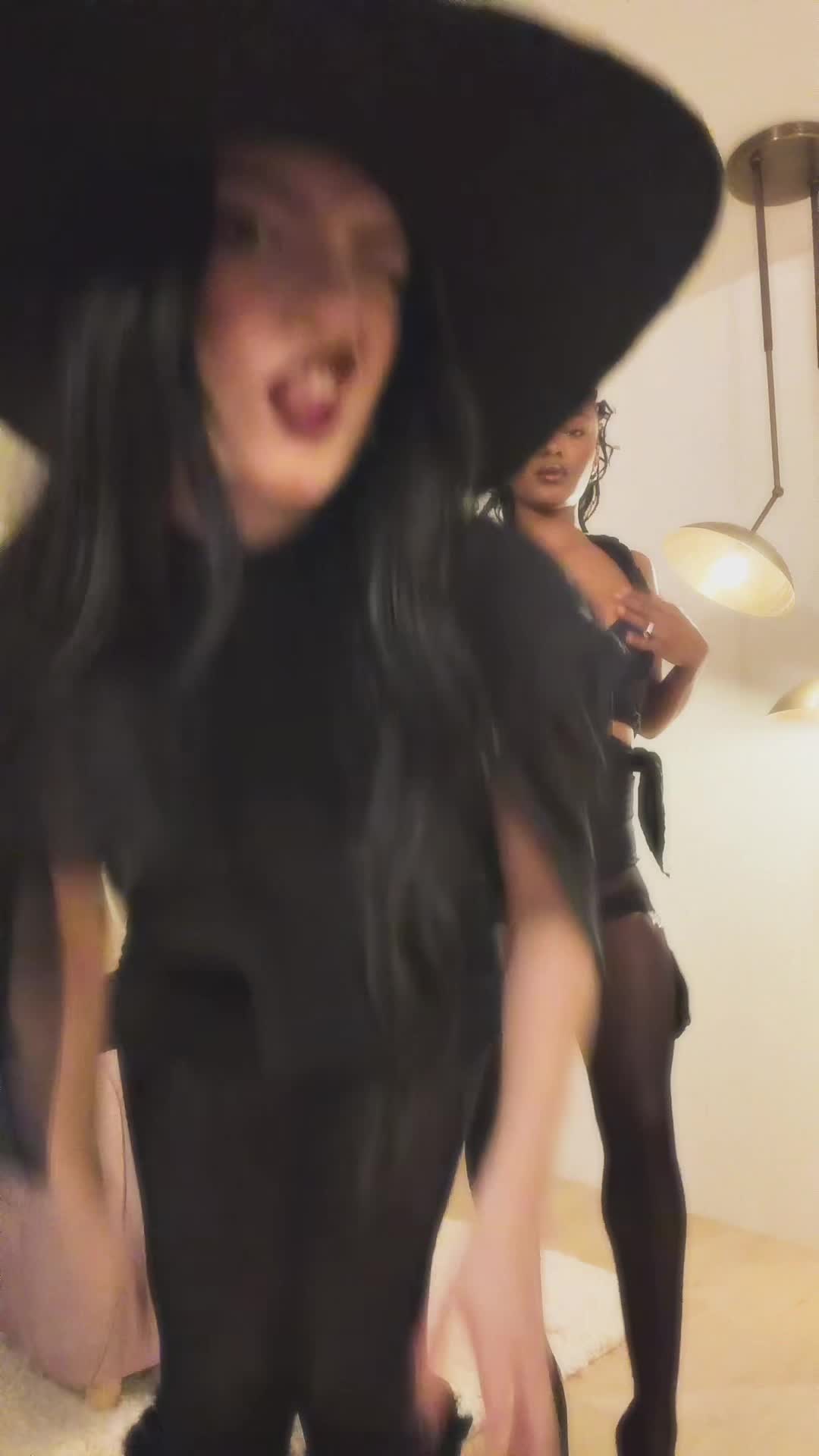 Video 882813 from Charli D'Amelio / Charli Damelio