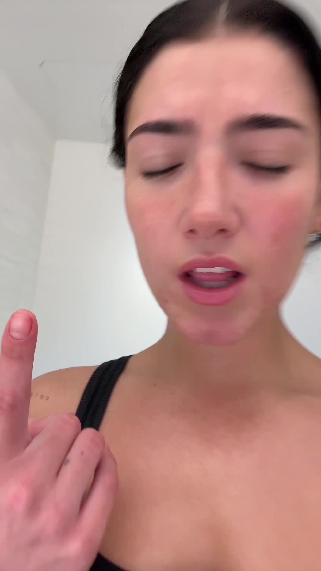 Video 882926 from Charli D'Amelio / Charli Damelio