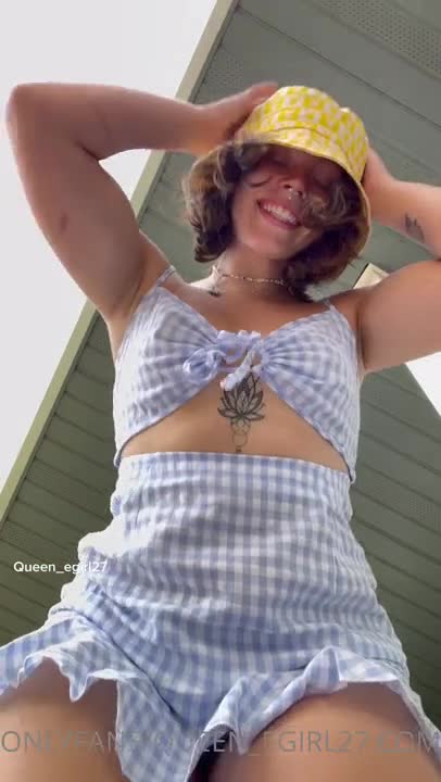 Video 882991 from Queen_D / queen_egirl27
