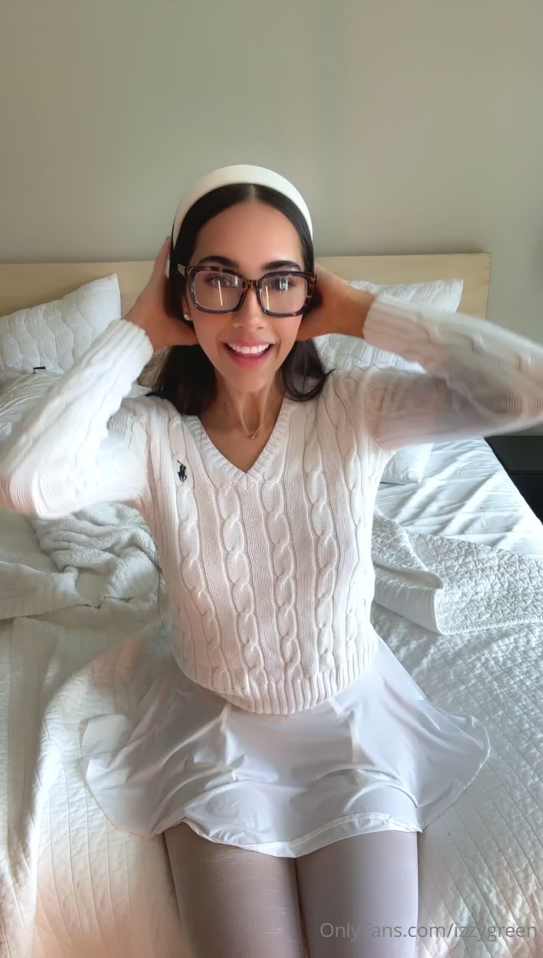 Video 883772 from Izzy Green | Lazybutnotwithyou