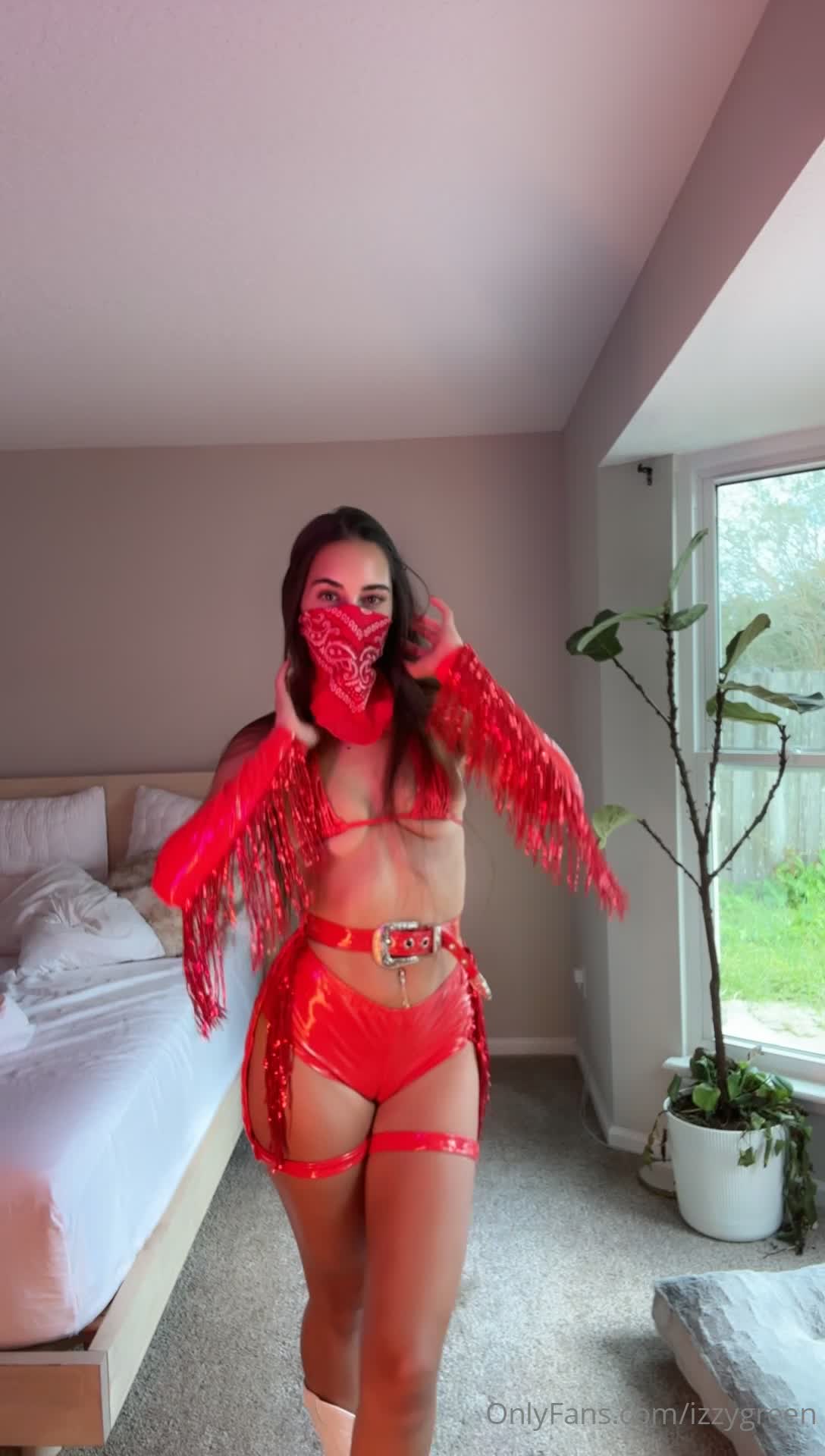 Video 883777 from Izzy Green | Lazybutnotwithyou