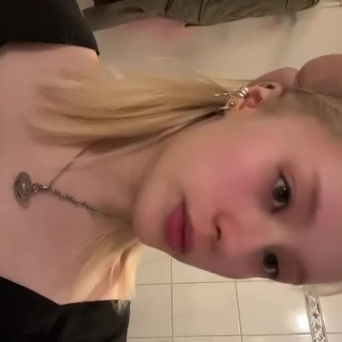 Video 884670 from JadeyAnh | vylerria